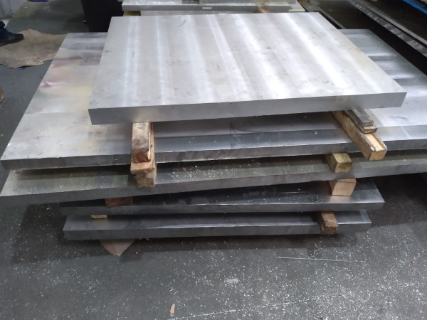 Peças Metálicas Para Indústria Naval??